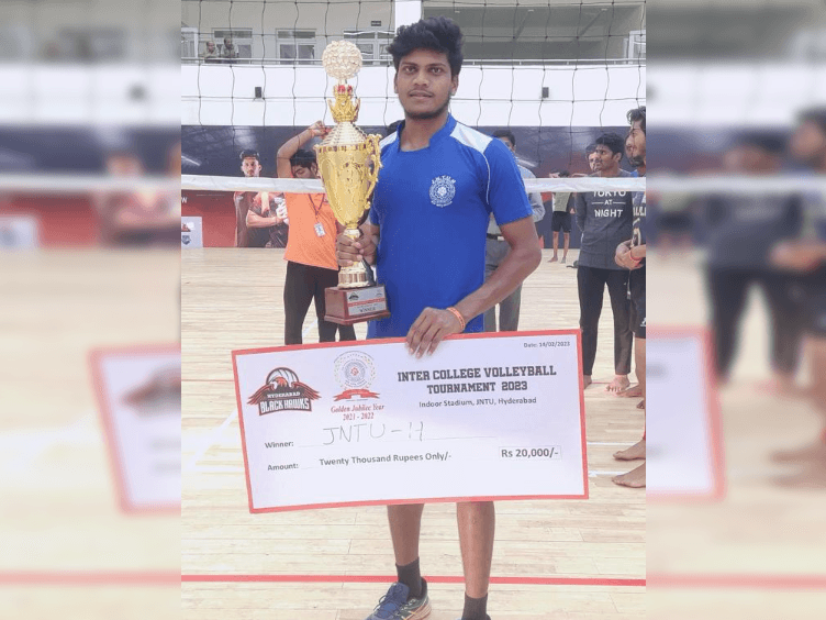 B. SRAVAN KUMAR – 18671A0150 -  CIVIL- 4/4 Participated in VOLLEYBALL(Men)  got Selected to the Nationals for Team Player in JNT UNIVERSITY HYDERABAD.